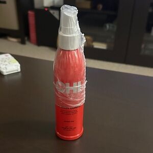 NWT CHI 44 Iron Guard Thermal Protection Spray